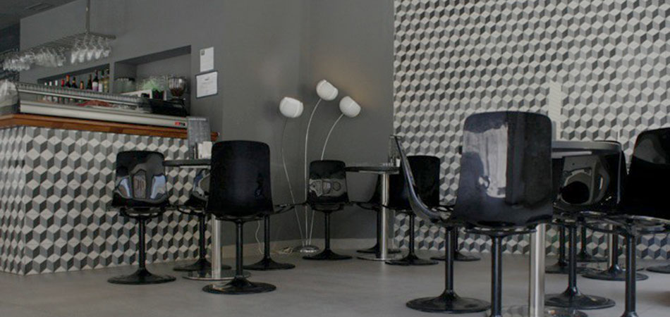carreaux ciment noir et blanc